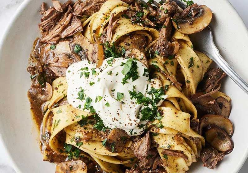 Slow-cooker Beef Stroganoff