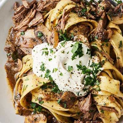 Slow-cooker Beef Stroganoff