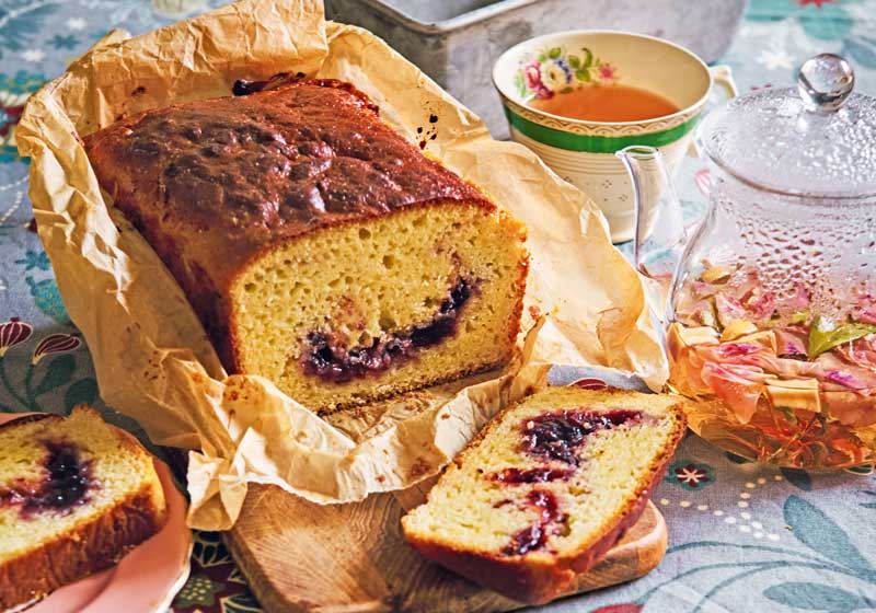 Quick Jam Cake - Recipe by Anna Matilda