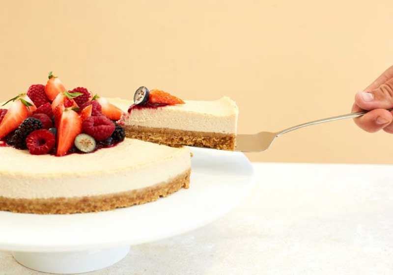 Lemon Myrtle, Maple and Raspberry Cheesecake 