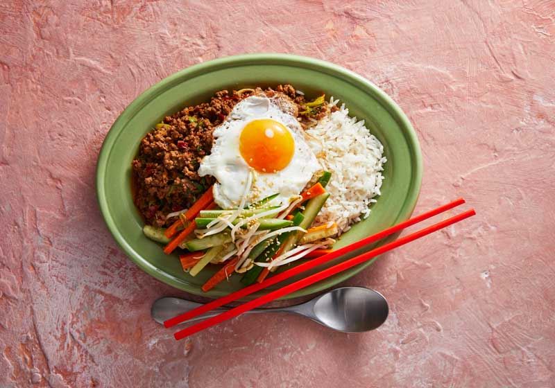 Chilli Jam Minced Beef, Rice and Vegetable Pickles - Recipe by Nabula El Mourid