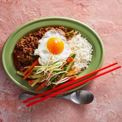 Chilli Jam Minced Beef, Rice and Vegetable Pickles - Recipe by Nabula El Mourid