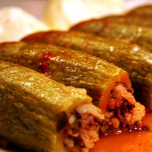 Kousa Mahshi - Stuffed Zucchini